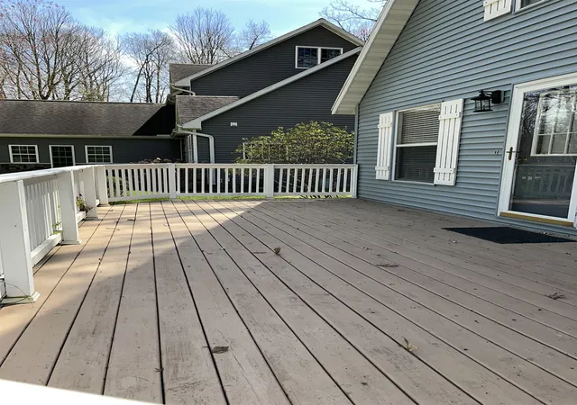 Homes for sale in Houghton Lake, MI | 124 Winding Dr, Houghton Lake, MI 48629 | MLS# 50206450
