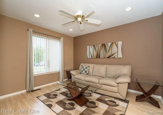 Photo 3 of Single Family Residence at 52033 Pebble Crk Dr, Chesterfield, MI 48047 | MLS# 60996812 | | Sold on 2026-07-10