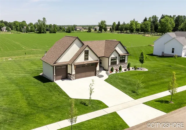 Photo 3 of Single Family Residence at 6181 Molli Dr, Allendale, MI 49401 | MLS# 70536874 | | Sold on 2026-06-25