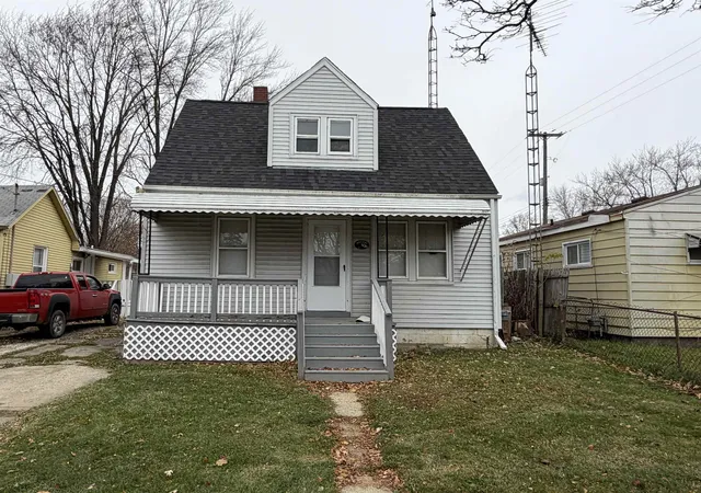 1st image of 806 Alvord Ave, Flint, MI 48507 | MLS# 50199799