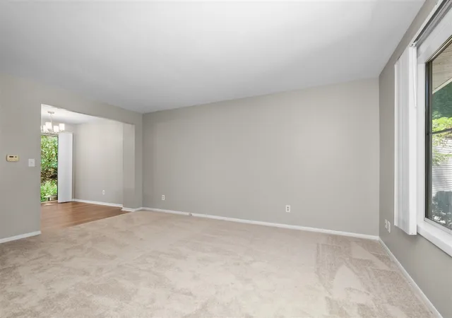 Homes for sale in Grand Rapids, MI | 2977 Englewood Ave, Grand Rapids, MI 49508 | MLS# 70538101