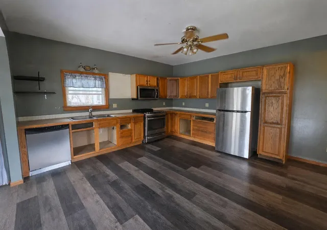 Homes for sale in Greenville, MI | 207 S Barry St, Greenville, MI 48838 | MLS# 70542191