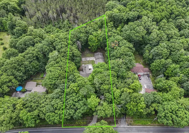 Homes for sale in Traverse City, MI | 712 N South Long Lake Rd, Traverse City, MI 49685 | MLS# 80070680