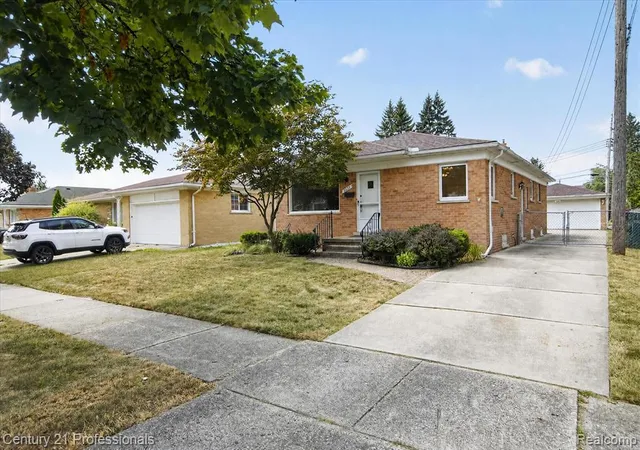 Photo 3 of Sale Pending at 7523 Robindale Ave, Dearborn Heights, MI 48127 1784 | MLS# 61024483 | Listing updated on 2026-08-29