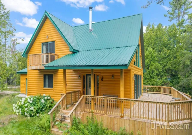 5th image of 478S Harbor Lights Trl, Manistique, MI 49854 | MLS# 50219019