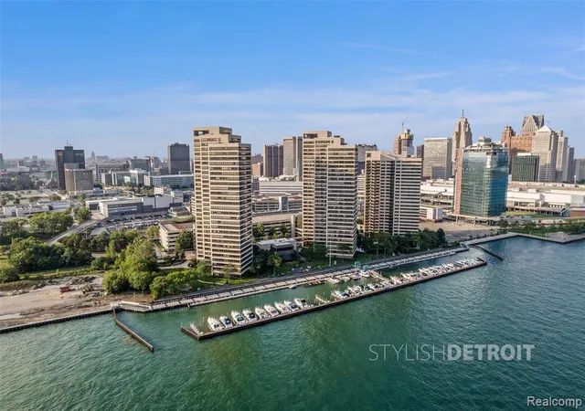 3rd image of 1001 W Jefferson #11B, Detroit, MI 48226 4508 | MLS# 60987454