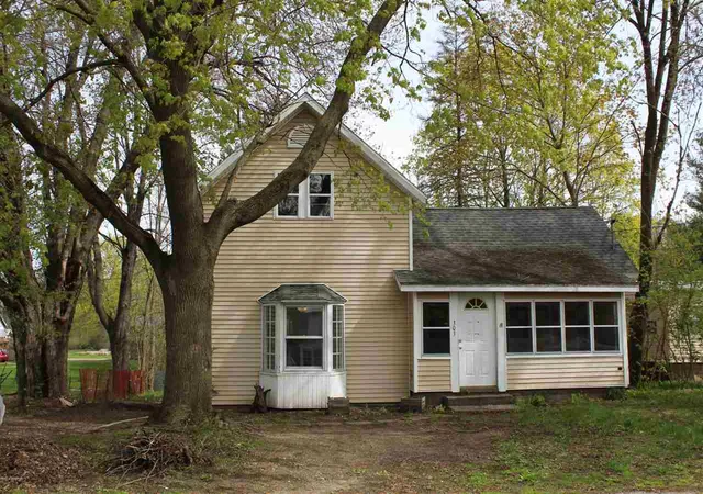 Single family home for sale at 303 Rathburn, Howard City, MI 49329 | MLS# 70060815 | Listing updated on 2025-06-12