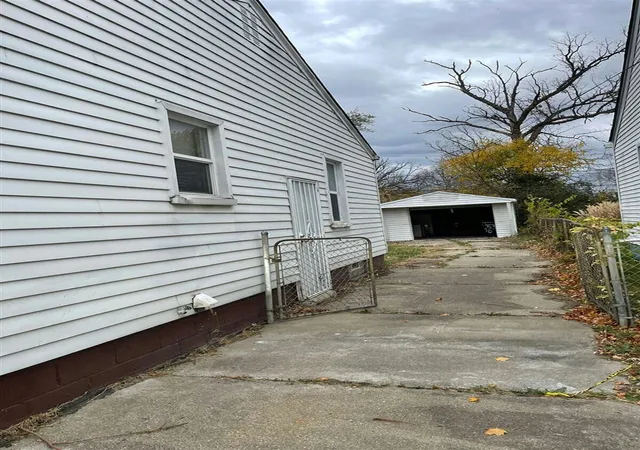 Homes for sale in Detroit, MI | 6366 Westwood St, Detroit, MI 48228 | MLS# 70518058