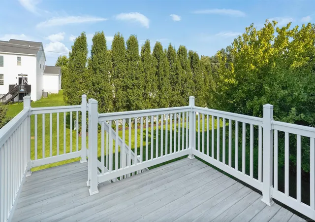 Photo 4 of Sale Pending at 10958 View Pond Ct, Allendale, MI 49401 | MLS# 50220142 | Listing updated on 2026-09-02
