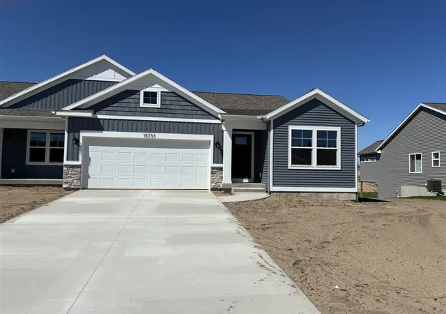 Homes for sale in Grand Haven, MI | 15733 Hawley Dr #31, Grand Haven, MI 49417 | MLS# 70529873
