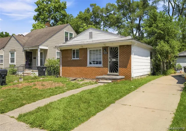 Photo 3 of Single family home for sale at 19616 Marx St, Highland Park, MI 48203 | MLS# 61019812 | Listing updated on 2026-08-13