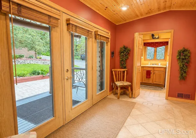Photo 3 of Single family home for sale at 615 Holli Blue Rd, Champion, MI 49814 | MLS# 50218634 | Listing updated on 2026-09-29