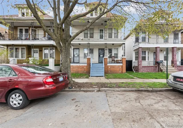 Homes for sale in Hamtramck, MI | 2143 Trowbridge St, Hamtramck, MI 48212 | MLS# 60988792