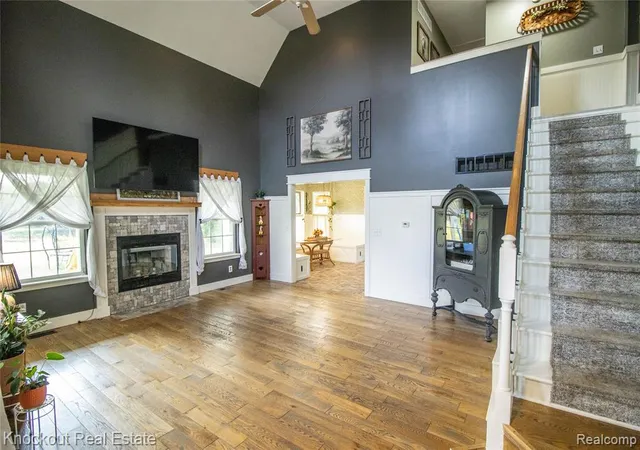 2nd image of 9039 Riverview Ct, Flushing, MI 48433 | MLS# 61021730