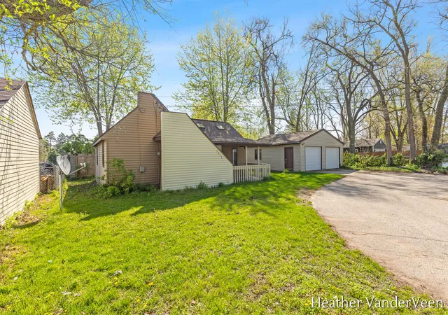 Photo 1 of Sale Pending at 3012 Longstreet Ave, Wyoming, MI 49509 | MLS# 70527367 | Listing updated on 2026-05-05