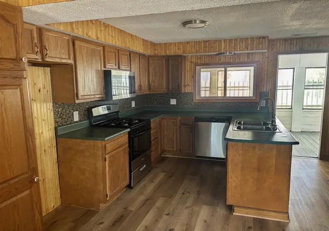 Homes for sale in Muir, MI | 126 E Maple St, Muir, MI 48860 | MLS# 70536410