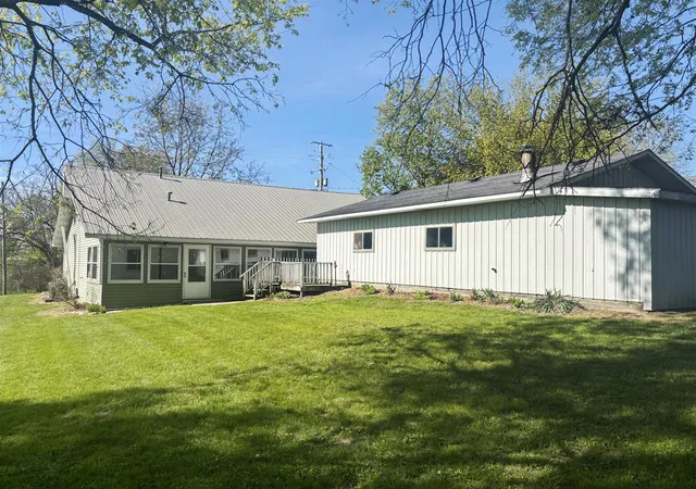 Homes for sale in Muir, MI | 126 E Maple St, Muir, MI 48860 | MLS# 70536410