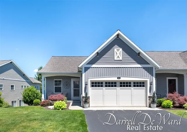 Homes for sale in Byron Center, MI | 885 S Center Park Dr, Byron Center, MI 49315 | MLS# 70539381
