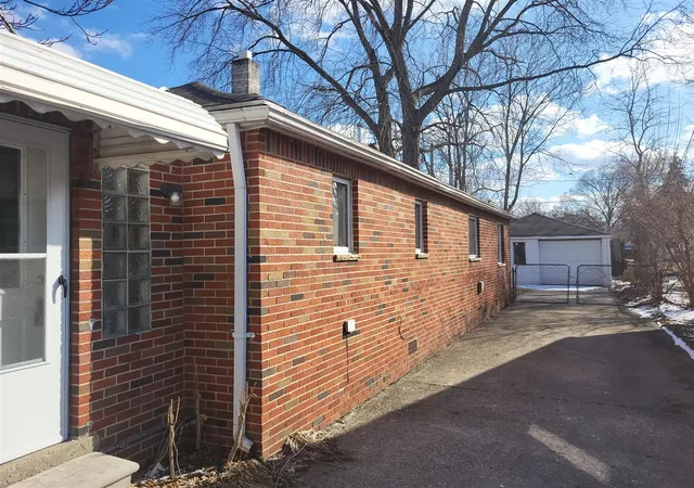 Homes for sale in Warren, MI | 2216 Goulson Ave, Warren, MI 48091 | MLS# 70518360