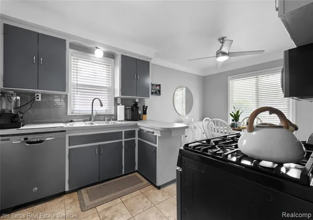 Photo 4 of Single family home for sale at 20216 Anita St, Harper Woods, MI 48225 1113 | MLS# 61024596 | Listing updated on 2026-08-28