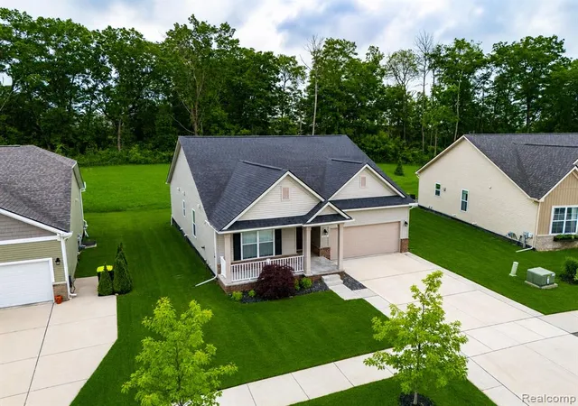 Homes for sale in White Lake, MI | 171 Coppice Wy, White Lake, MI 48386 | MLS# 61001388