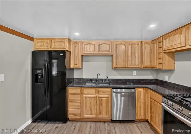 3rd image of 1564 Burnside Rd, North Branch, MI 48461 | MLS# 61009952