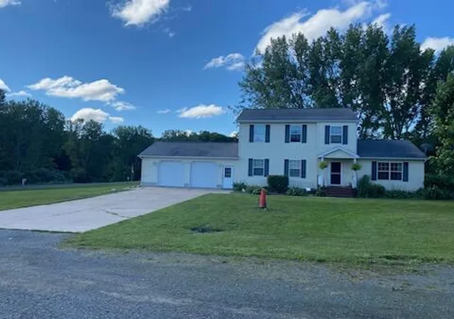2nd image of 5449 Golfside Dr, Ludington, MI 49431 | MLS# 70482613