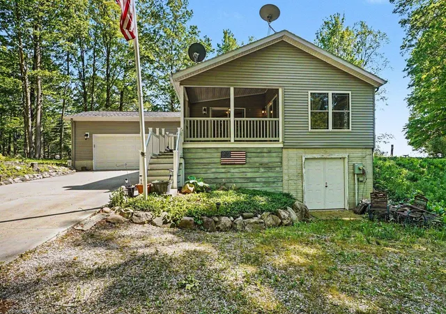 Homes for sale in Lupton, MI | 3434 Maple Rdg #Lot: 28-32, Lupton, MI 48635 | MLS# 80069349