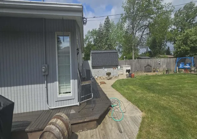 Homes for sale in Flushing, MI | 811 Thomas St, Flushing, MI 48433 | MLS# 50208600