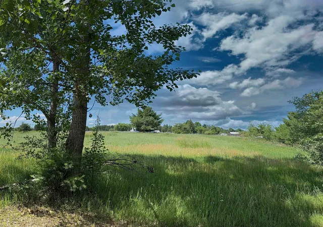 Homes for sale in Grawn, MI | 1395 E Duck Lake Rd, Grawn, MI 49637 | MLS# 80070922
