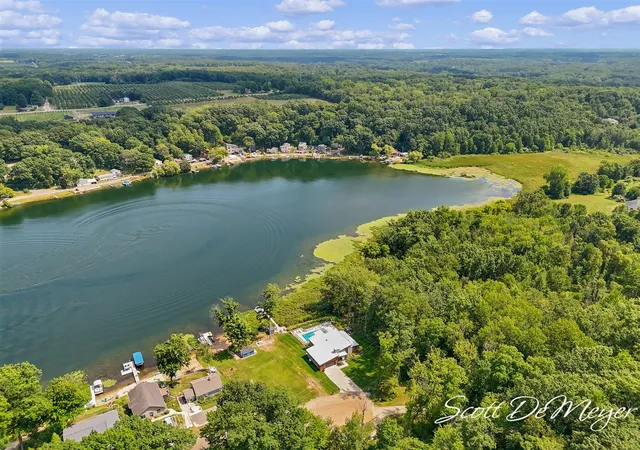 Homes for sale in Belding, MI | 12543 Woodland Park Dr, Belding, MI 48809 | MLS# 70486893