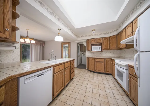 Photo 4 of Single family home for sale at 6655 Allen Rd, Tecumseh, MI 49286 | MLS# 70502212 | Listing updated on 2026-01-10