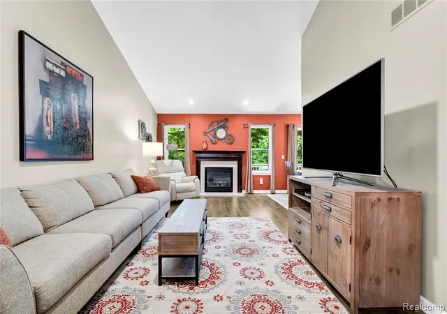 Photo 3 of Sale Pending at 12045 Hickory, Utica, MI 48315 | MLS# 61021908 | Listing updated on 2026-08-23