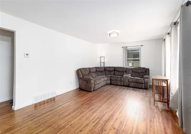 Photo 3 of Single family home for sale at 11572 N Bingham Ave, Bitely, MI 49309 | MLS# 70550198 | Listing updated on 2026-09-03