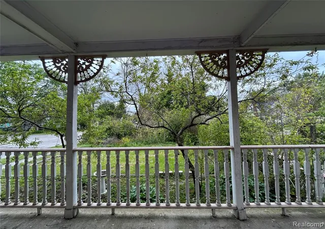 3rd image of 7004 Orchard Ave, Warren, MI 48091 | MLS# 60992868