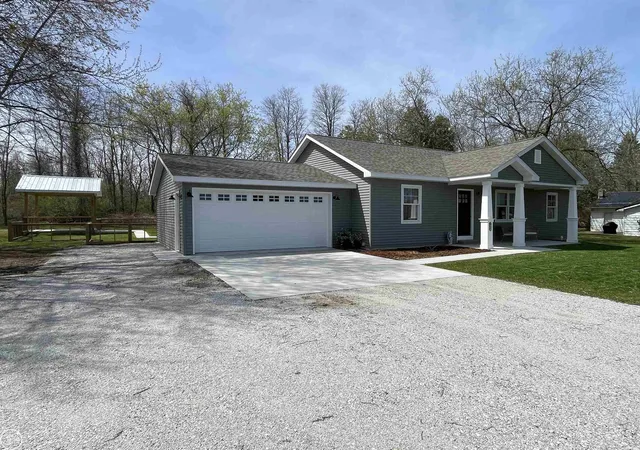 Homes for sale in Lexington, MI | 7048 Sylvia Dr, Lexington, MI 48450 | MLS# 50205593