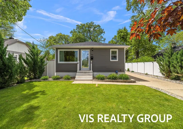 Photo 1 of Sale Pending at 1508 Cedar St, Grand Rapids, MI 49503 | MLS# 70534980 | Listing updated on 2026-06-19