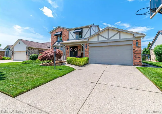 Photo 2 of Sale Pending at 44333 Pentwater Dr, Clinton Township, MI 48038 4469 | MLS# 61013562 | Listing updated on 2026-09-05