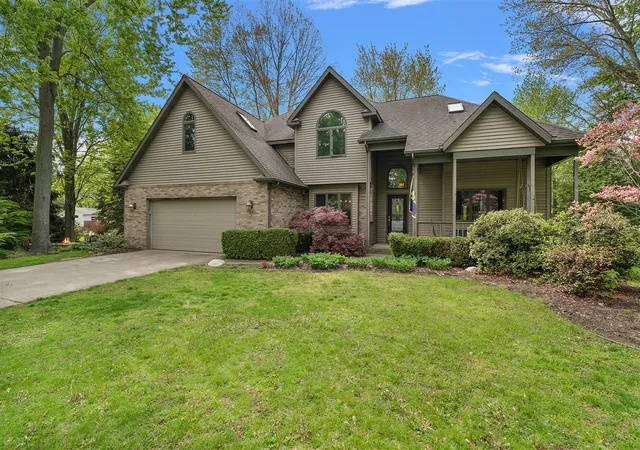 2nd image of 2110 Wooded Wy, Stevensville, MI 49127 | MLS# 70536085