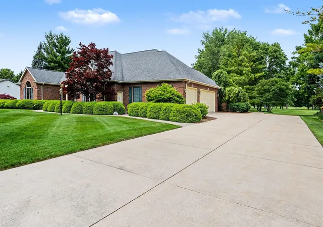 3rd image of 1870 Freeland Rd, Bay City, MI 48706 | MLS# 50214230