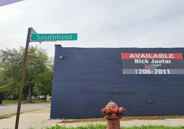 3rd image of 8441 Southfield Fwy, Detroit, MI 48228 | MLS# 60345299