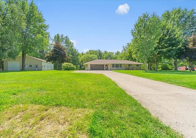 58th image of 4874 E Grand River Ave, Portland, MI 48875 | MLS# 70553945