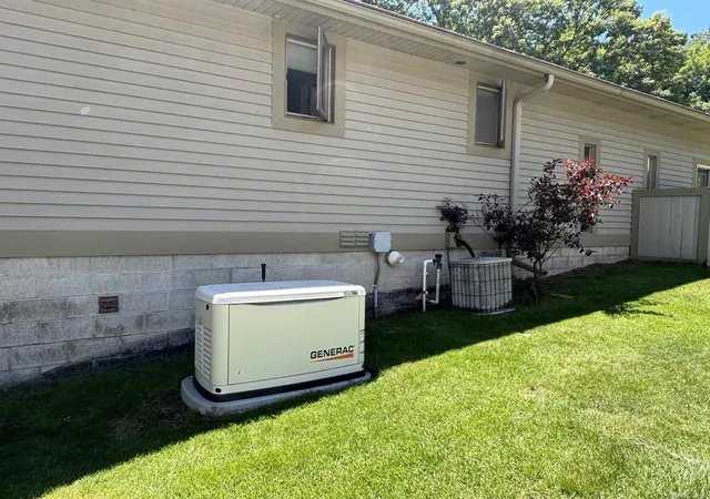 40th image of 19000 Walden Dr, Spring Lake, MI 49456 | MLS# 50216556