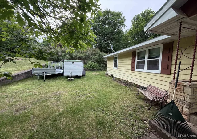 Homes for sale in Ishpeming, MI | 315 Seilo Ave, Ishpeming, MI 49849 | MLS# 50210927