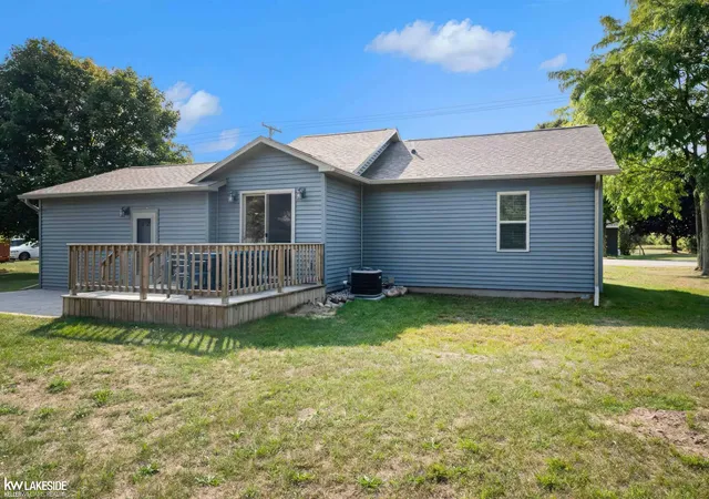Homes for sale in Port Austin, MI | 8604 Larned Rd, Port Austin, MI 48467 | MLS# 50209590