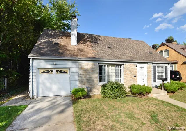 1st image of 2332 Nolen Dr, Flint, MI 48504 5201 | MLS# 61023600