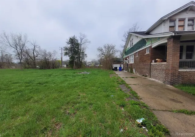 Photo 3 of Land for sale at 3967 Beaconsfield St, Detroit, MI 48224 | MLS# 60210073 | Listing updated on 2026-06-25