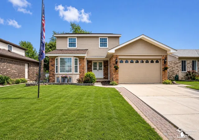 Photo 1 of Single family home for sale at 19511 Wherle Dr, Brownstown, MI 48193 | MLS# 50219469 | Listing updated on 2026-09-03