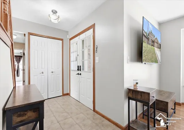 Photo 2 of Single family home for sale at 19511 Wherle Dr, Brownstown, MI 48193 | MLS# 50219469 | Listing updated on 2026-09-03