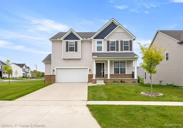 Photo 2 of Single family home for sale at 2717 Salt Springs Dr, Saline, MI 48176 | MLS# 61012970 | Listing updated on 2026-08-25